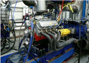 Listen to Chevy 632-cubic-inch 10.3-liter V-8 rev to 7,000 rpm on the dyno.